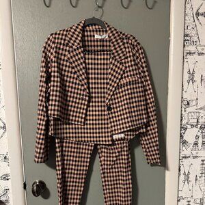 Primark Suit